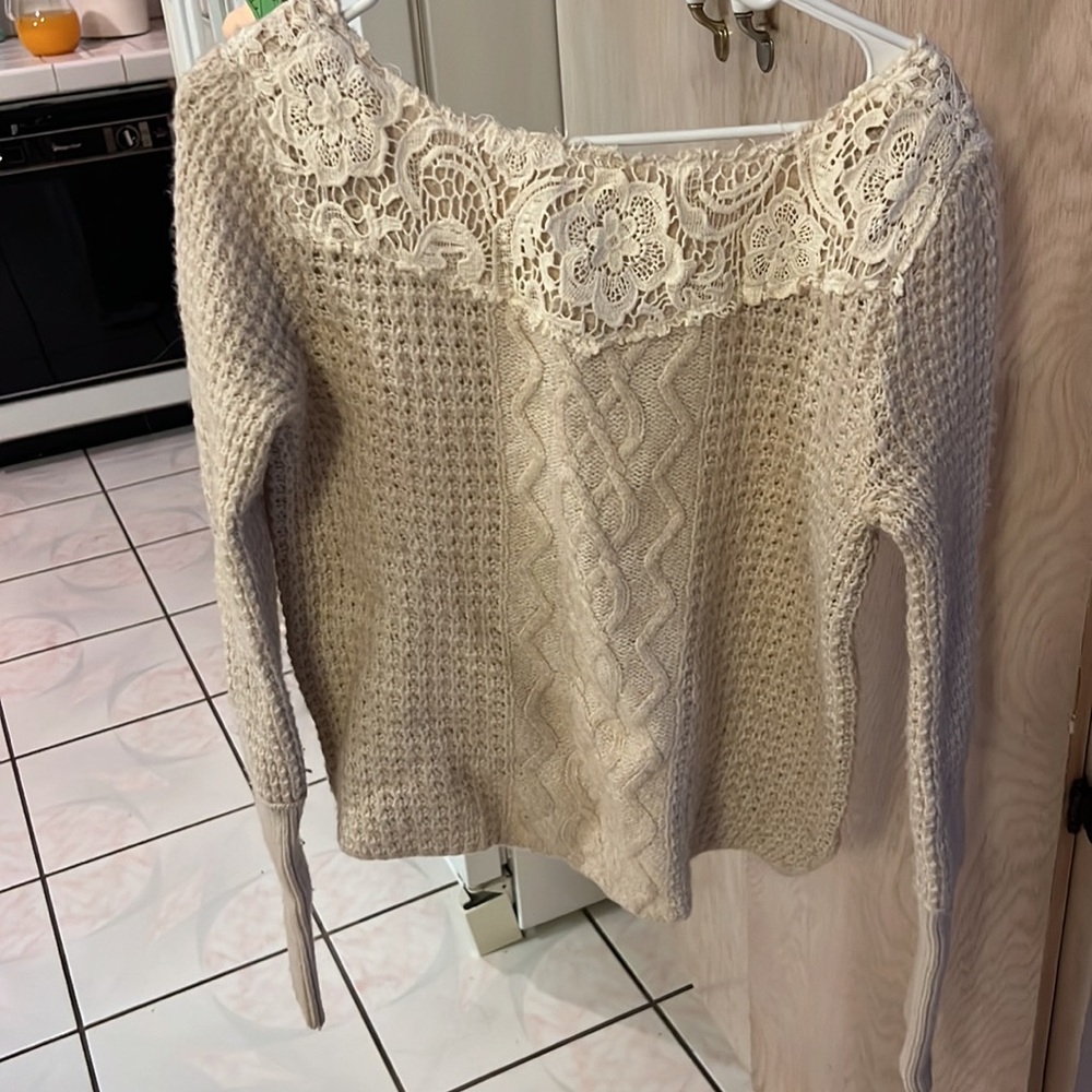 FP sweater - Picture 2 of 3
